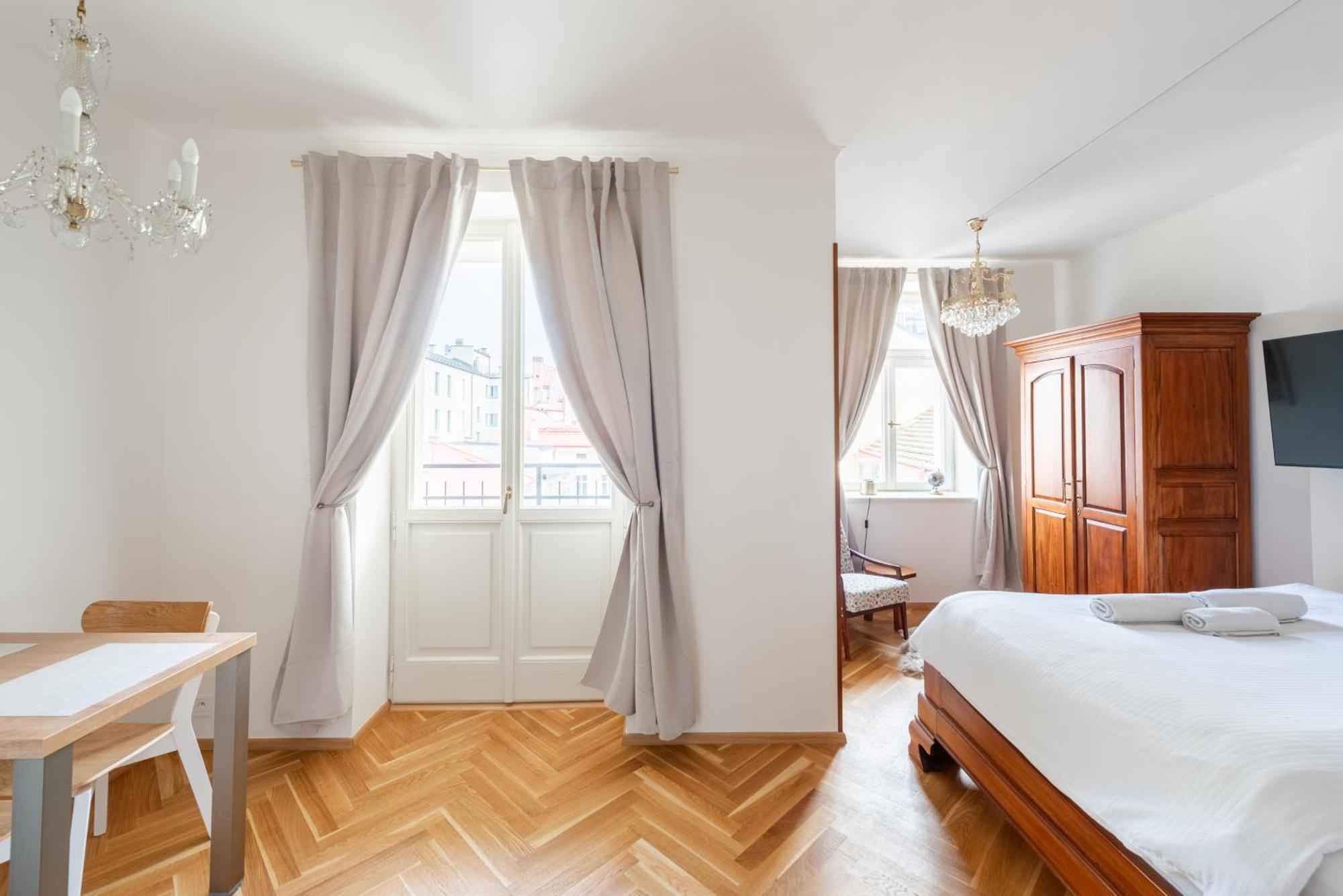 Little Chateau Prag Exterior foto